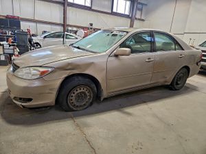 Toyota Camry LE 2.4L 4 2004