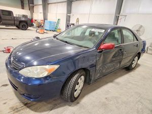 Toyota Camry LE 2.4L 4 2004