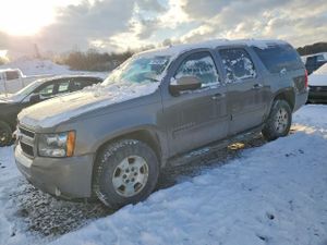 Chevrolet Suburban K1500 LT 5.3L 8 2013