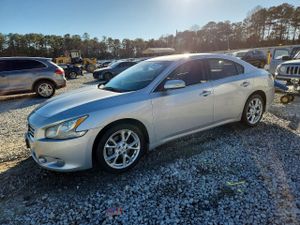 Nissan Maxima S 3.5L 6 2012
