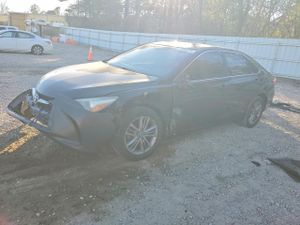 Toyota Camry LE 2.5L 4 2015