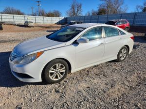 Hyundai Sonata GLS 2.4L 4 2014