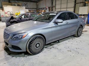 Mercedes-Benz C 300 4MATIC 2.0L 4 2015