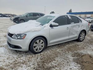 Volkswagen Jetta SE 1.8L 4 2014