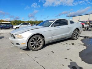 Ford Mustang 4.0L 6 2010