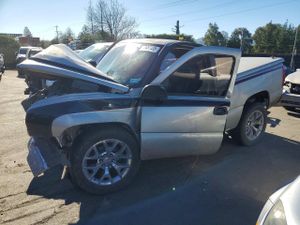 Chevrolet Silverado 1500 C1500 4.8L 8 2004