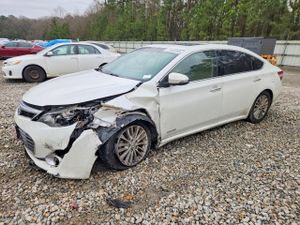 Toyota Avalon HYBRID 2.5L 4 2015