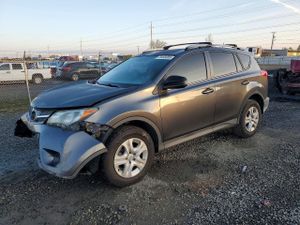 Toyota Rav4 LE 2.5L 4 2015