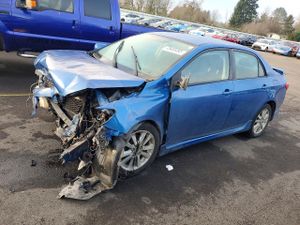 Toyota Corolla BASE 1.8L 4 2010