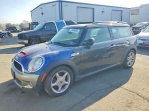 Mini Cooper S CLUBMAN 1.6L 4 2011