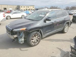Jeep Cherokee LATITUDE 2.4L 4 2015