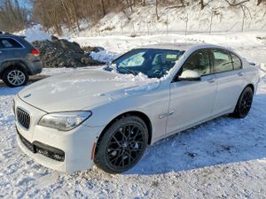 BMW 7 Series XI 4.4L 8 2014