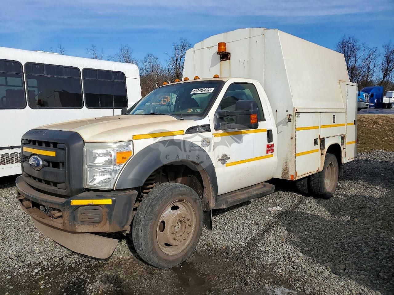 Ford F550 SUPER DUTY 6.7L 8 2011