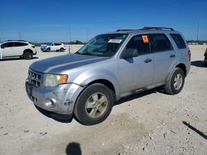 Ford Escape XLS 2.5L 4 2010