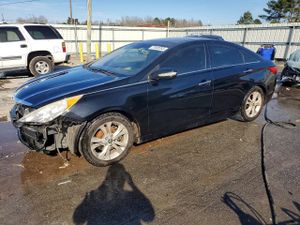 Hyundai Sonata SE 2.4L 4 2013