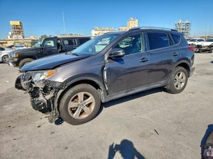 Toyota Rav4 XLE 2.5L 4 2015