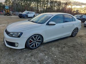 Volkswagen Jetta GLI 2.0L 4 2013