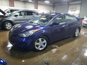 Hyundai Elantra GLS 1.8L 4 2013