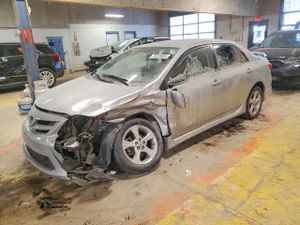 Toyota Corolla BASE 1.8L 4 2012