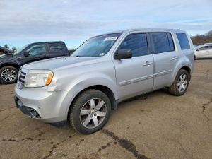 Honda Pilot TOURING 3.5L 6 2013