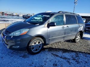Toyota Sienna XLE 3.3L 6 2006