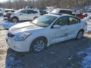 Nissan Altima BASE 2.5L 4 2012