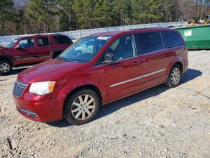 Chrysler Town & Country TOURING 3.6L 6 2013