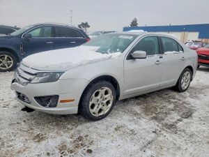 Ford Fusion SE 2.5L 4 2011