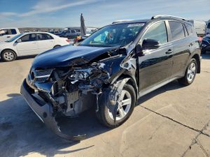 Toyota Rav4 XLE 2.5L 4 2014
