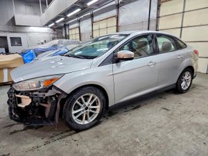 Ford Focus SE 2.0L 4 2015