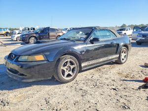 Ford Mustang GT 4.6L 8 2000