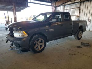 RAM 1500 ST 5.7L 8 2014