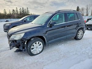 Volkswagen Tiguan S 2.0L 4 2011