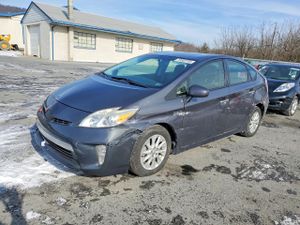 Toyota Prius 1.8L 4 2012