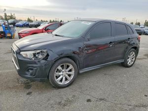 Mitsubishi Outlander ES 2.0L 4 2015