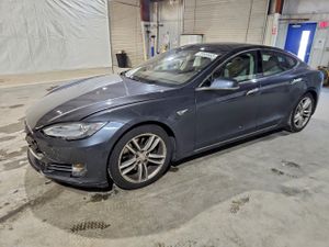 Tesla Model S 85D 2015