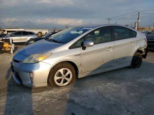 Toyota Prius 1.8L 4 2015