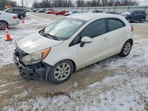 Kia Rio LX 1.6L 4 2013