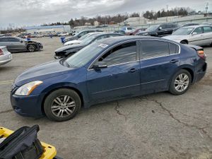 Nissan Altima BASE 2.5L 4 2011