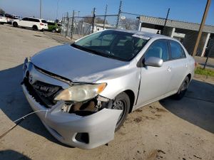 Toyota Corolla BASE 1.8L 4 2012