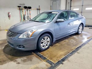 Nissan Altima BASE 2.5L 4 2010