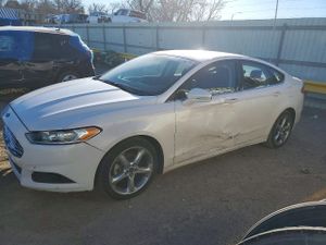 Ford Fusion SE 2.5L 4 2014