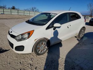 Kia Rio LX 1.6L 4 2013