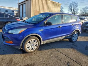 Ford Escape S 2.5L 4 2015