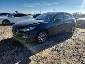 Mazda 3 TOURING 2.0L 4 2015