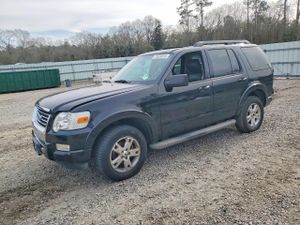Ford Explorer XLT 4.0L 6 2010