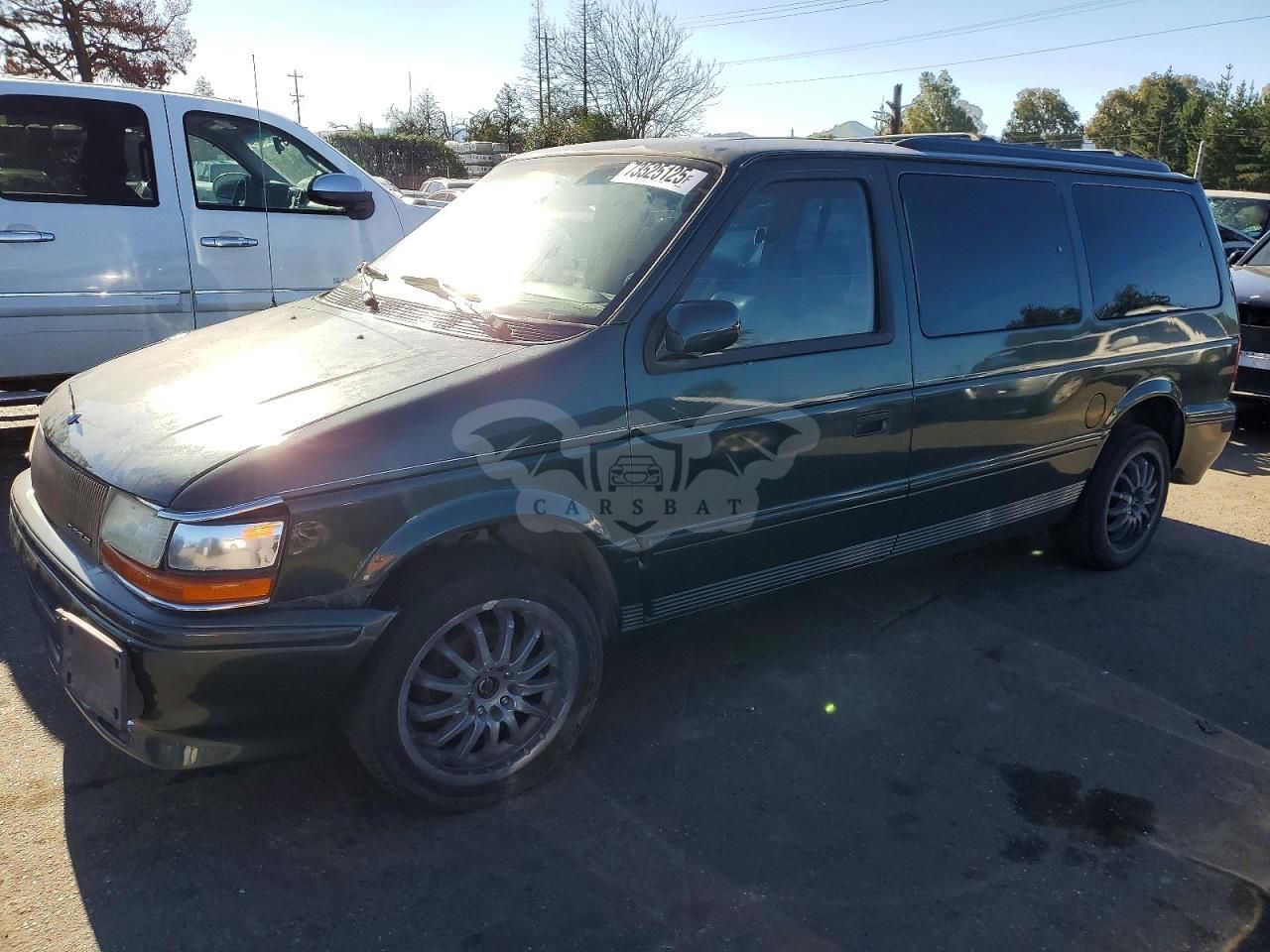 Chrysler Town & Country 3.3L 6 1993