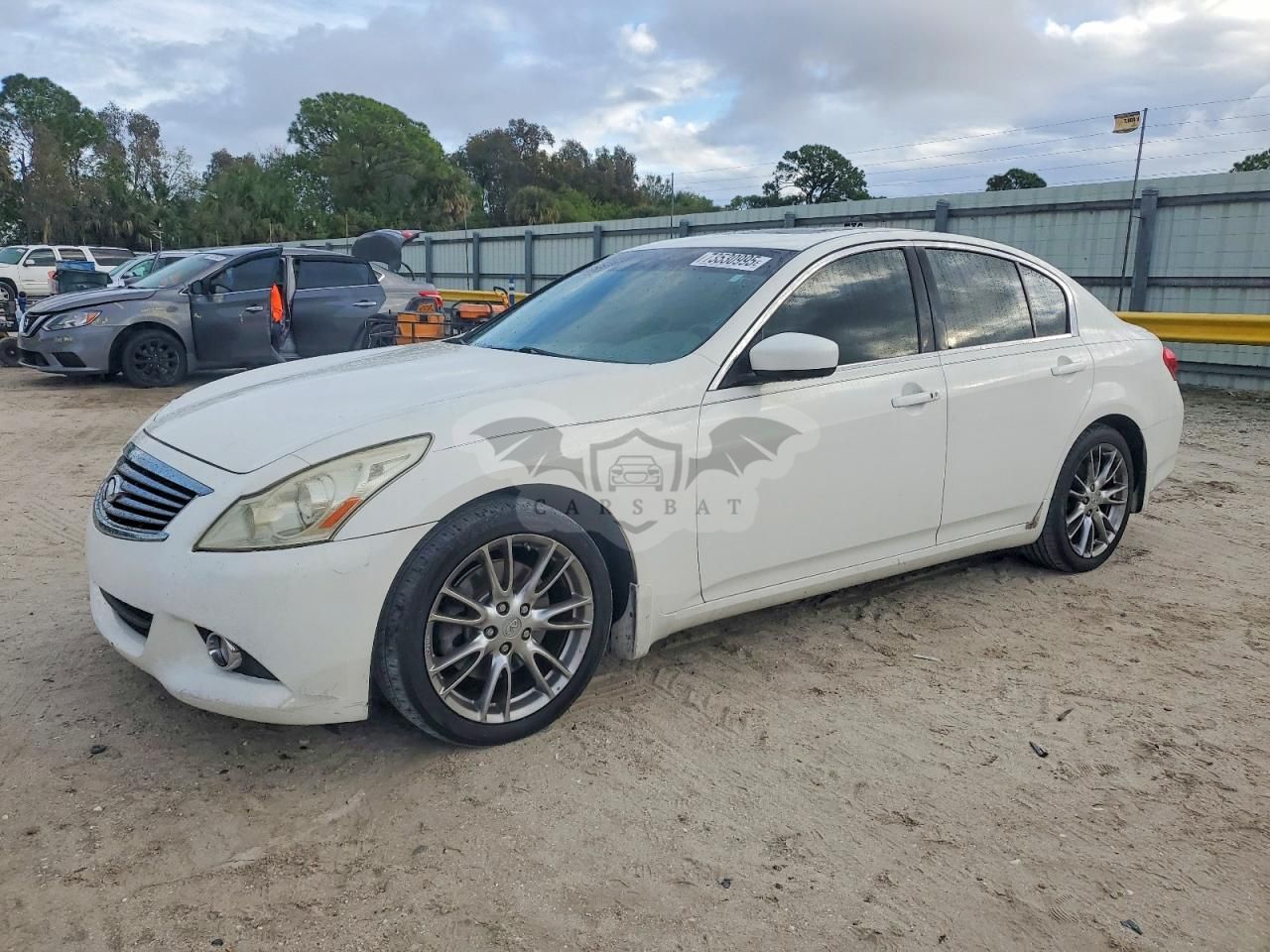 Infiniti G37 BASE 3.7L 6 2011