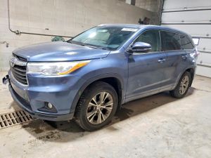 Toyota Highlander XLE 3.5L 6 2014