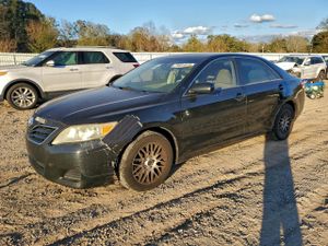 Toyota Camry BASE 2.5L 4 2010